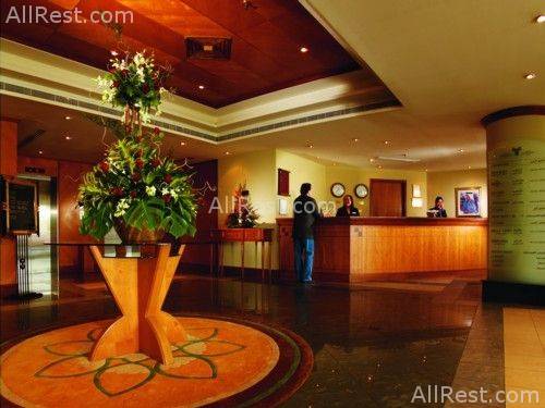 Jumeira Rotana Hotel 2